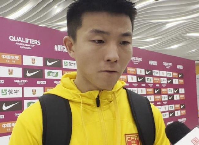 乱文丝袜乱文丝袜美腿视频