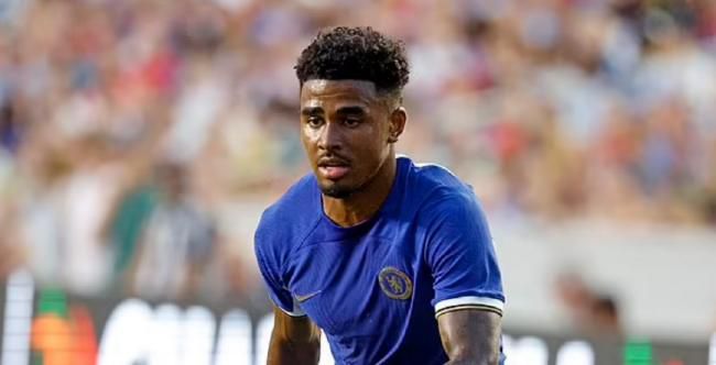 旅馆登山的大婶们